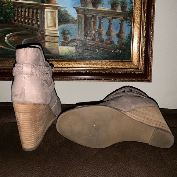 Wedges - Picture 4 of 4